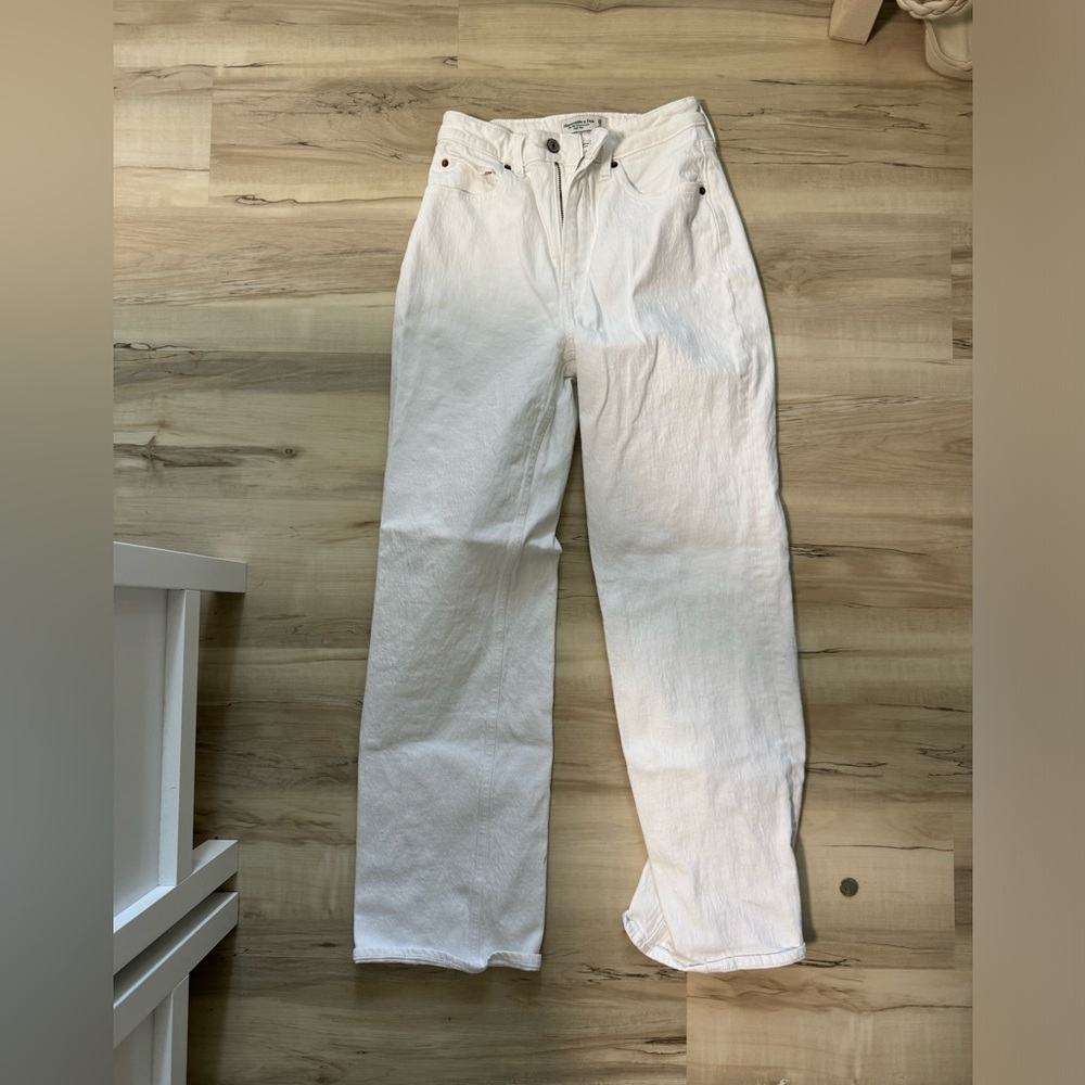 Abercrombie 90s relaxed jeans